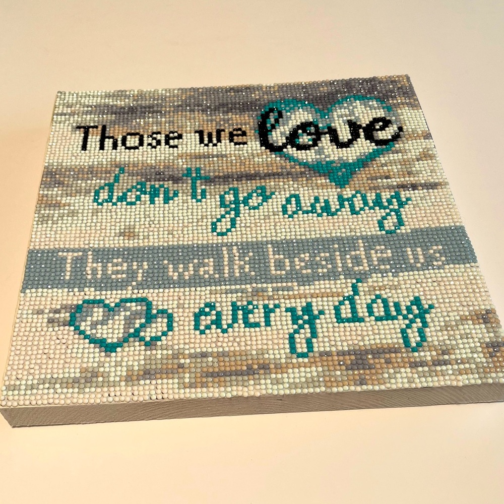 NWT Wall Decor